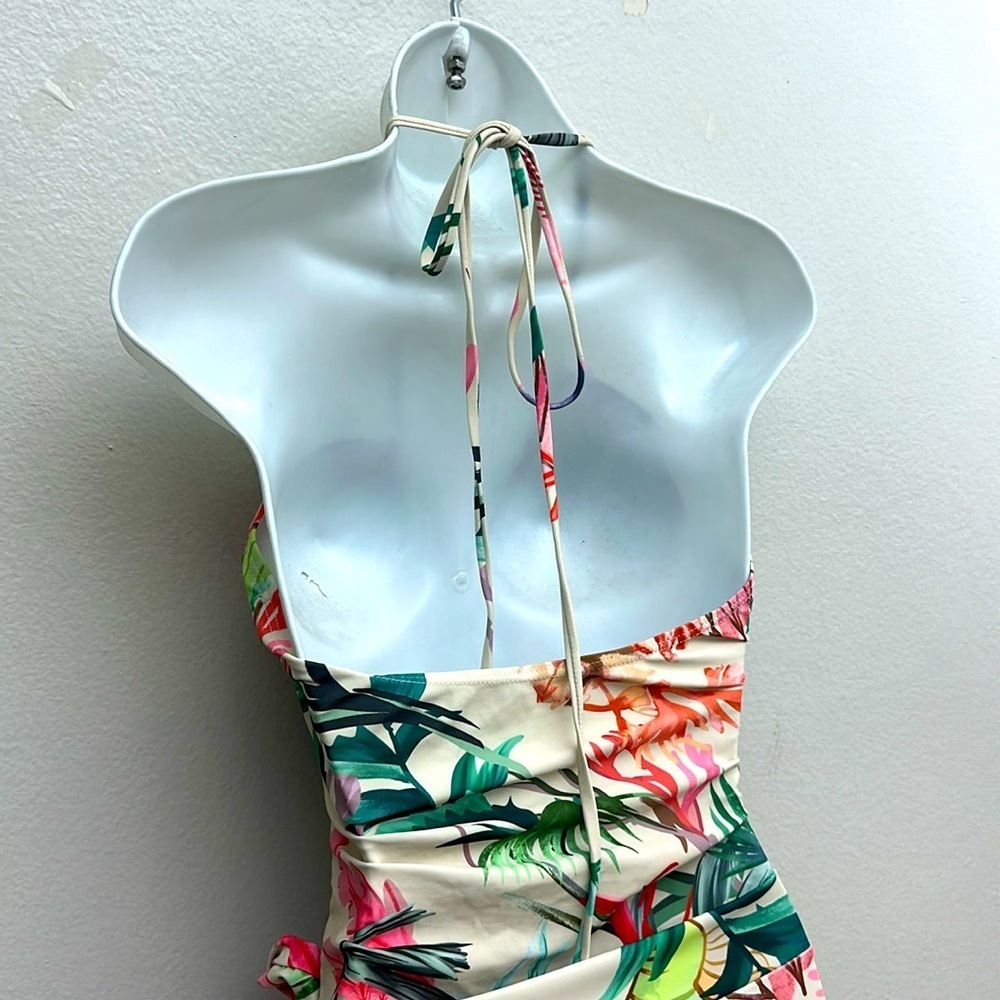 Tropical Print Halter Swimwear - Picture 3 of 7
